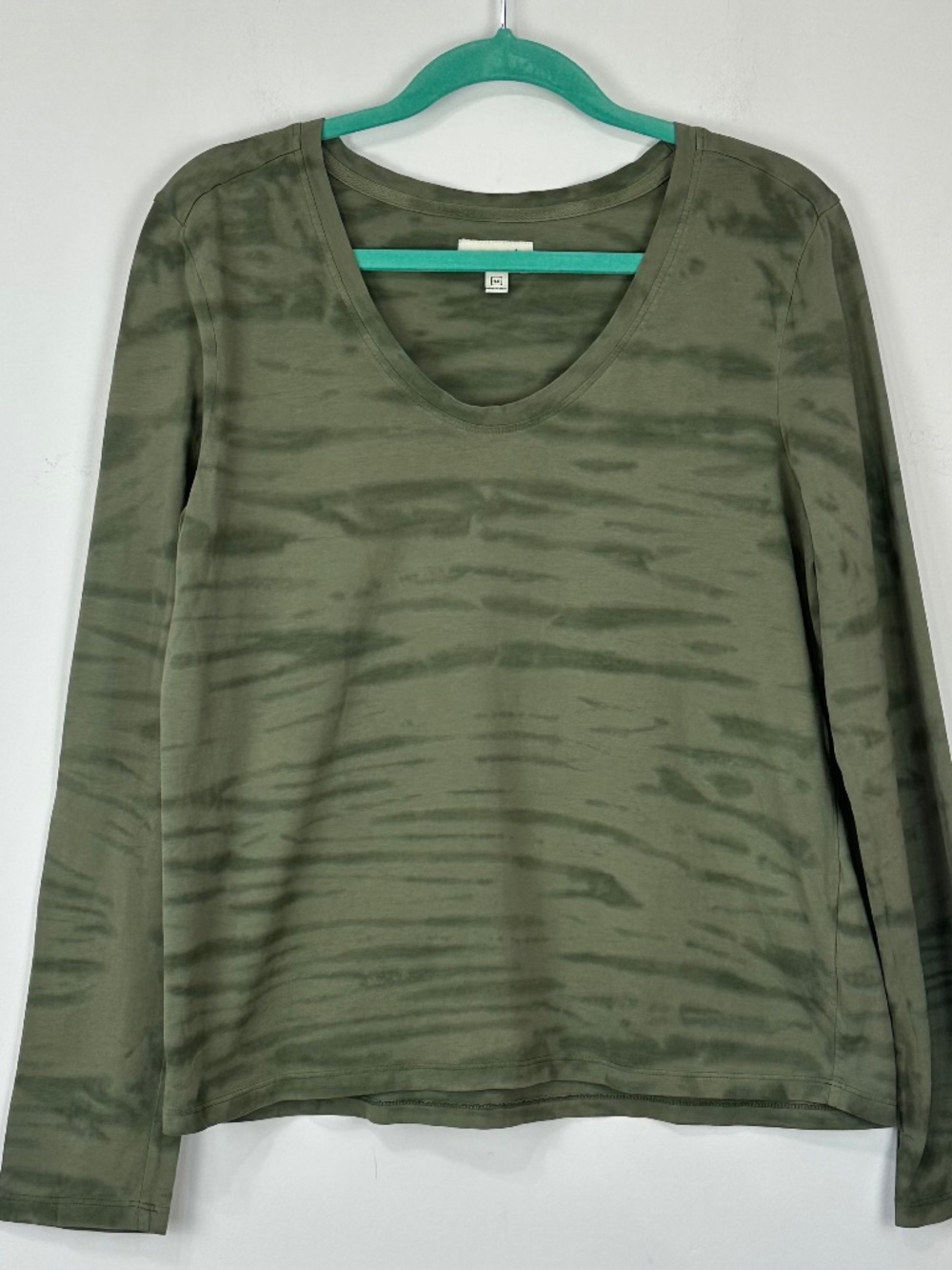Pact Women's Olive Green Tie Dye Long Sleeve Scoop Neck Top M Organic Cotton